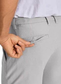 All-Day Comfy Golf Shorts with Pockets 7''