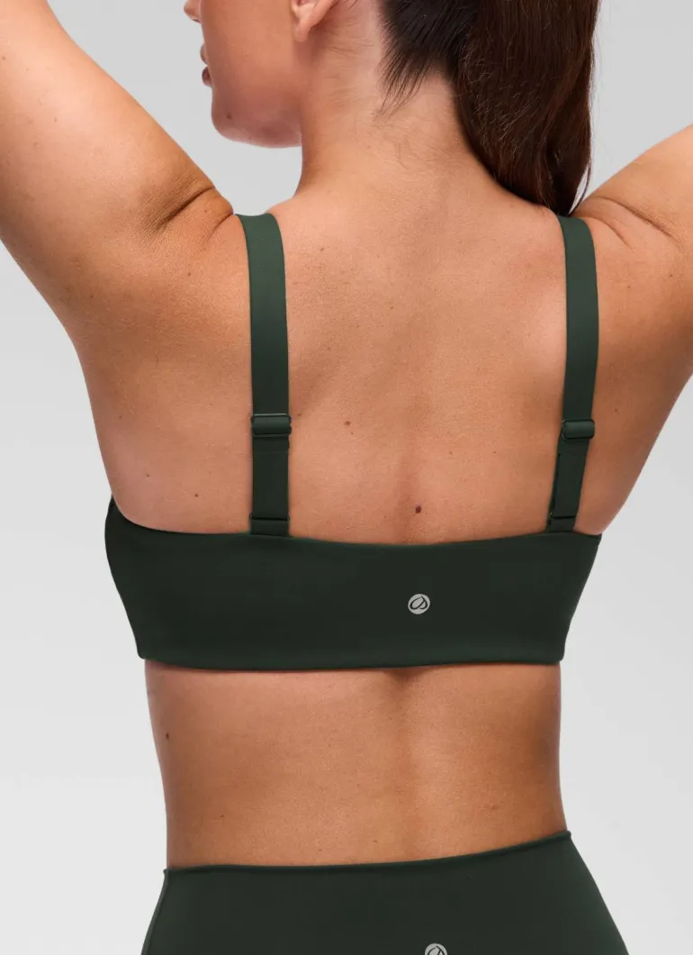 Butterluxe Adjustable Wide Strap Sports Bra