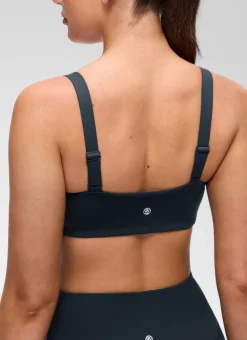 Butterluxe Adjustable Wide Strap Sports Bra