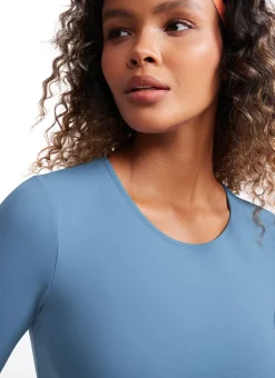 Butterluxe Front Seam Cropped Long Sleeve