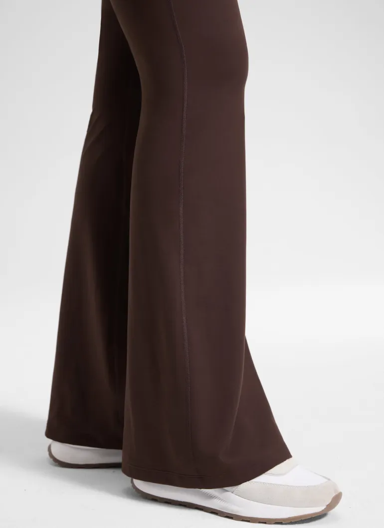 Butterluxe Maternity Flare Pocket Legging 29"