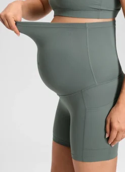 Butterluxe Maternity Pocket Shorts 5''