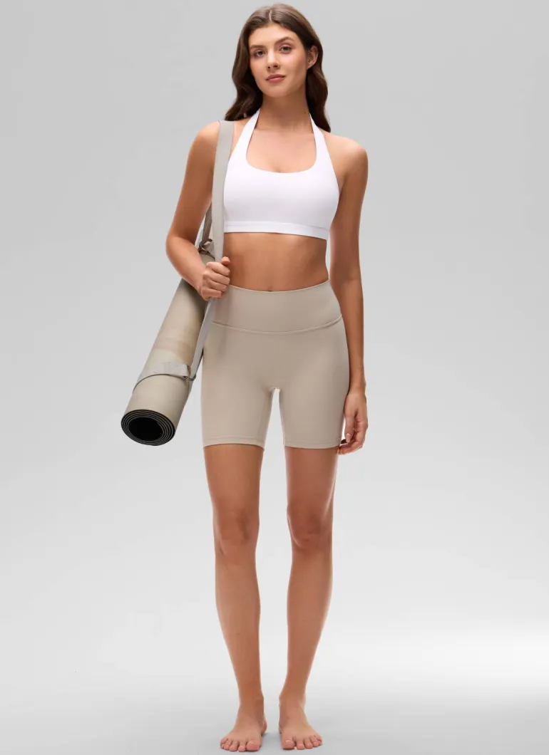 Butterluxe Scoop Neck Open Back Sports Bra