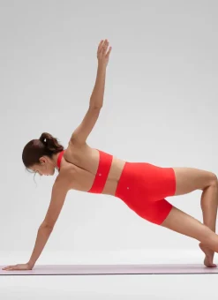 Butterluxe Scoop Neck Open Back Sports Bra