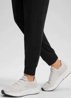 Drawstring Performance Pocket Jogger 27.5"