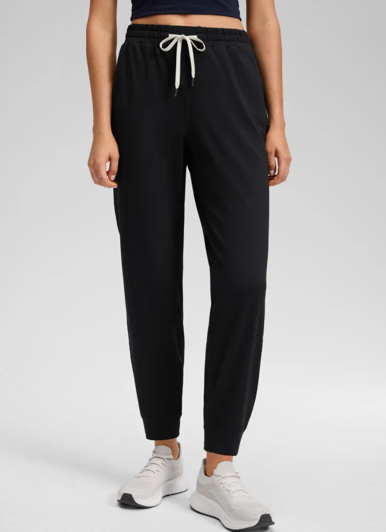 Drawstring Performance Pocket Jogger 27.5"