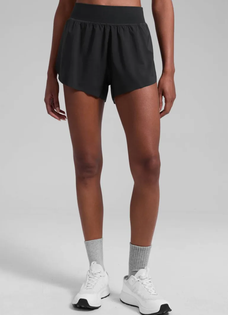 Feathery-Fit Soft Dolphin Lined Shorts 3''
