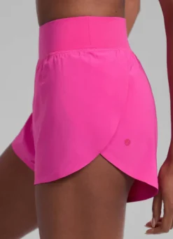 Feathery-Fit Soft Dolphin Lined Shorts 3''