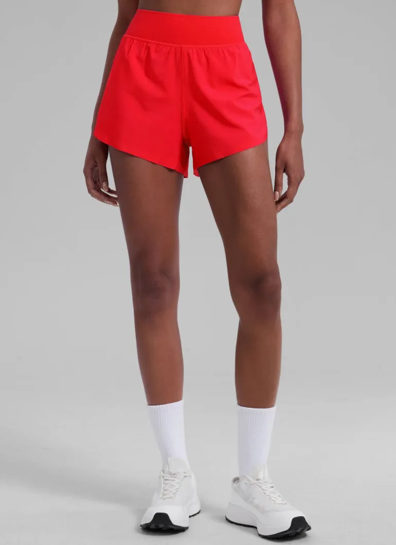 Feathery-Fit Soft Dolphin Lined Shorts 3''