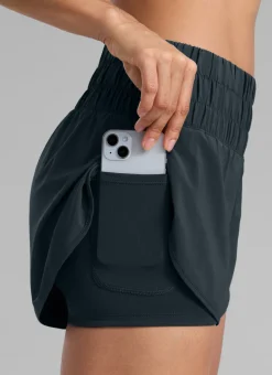 Feathery-Fit Soft 2 in 1 High Rise Shorts 3''