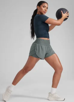 Feathery-Fit Soft 2 in 1 High Rise Shorts 3''
