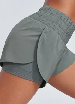 Feathery-Fit Soft 2 in 1 High Rise Shorts 3''
