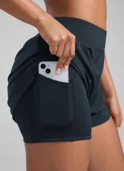 Feathery-Fit Soft 2 in 1 Zip Pocket Shorts 3