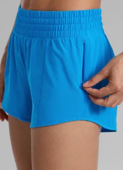 Feathery-Fit Soft Lined Zip Pocket Shorts 2.5''