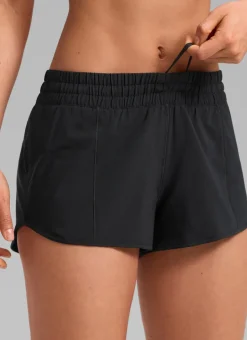 Feathery-Fit Soft Liner Zip Pocket Shorts 2.5''