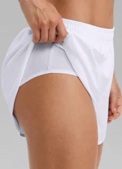Feathery-Fit Soft Mid Rise Half Split Shorts 2.5''