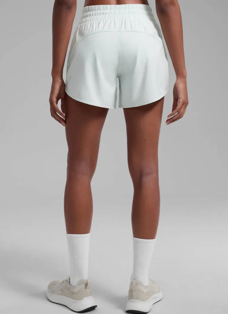 Feathery-Fit Soft Mid Rise Lined Shorts 5''