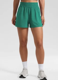Feathery-Fit Soft Pocket Shorts Linerless 3''