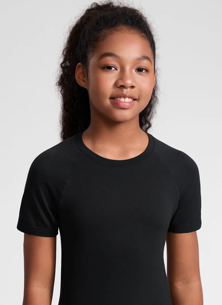 Girls Seamless Hip Length Short Sleeve