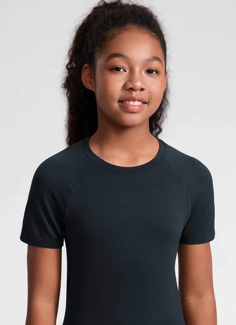 Girls Seamless Hip Length Short Sleeve