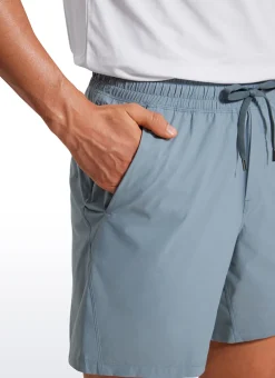 Lightweight Athletic Pocketed Shorts 7''- Linerless