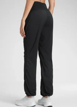 Lightweight Straight Leg Pocket Pant 30