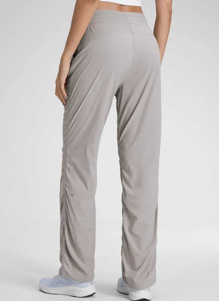 Lightweight Straight Leg Pocket Pant 30"
