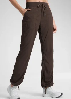 Lightweight Straight Leg Pocket Pant 30