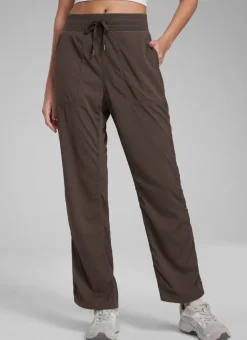 Lightweight Straight Leg Workout Pocket Pant 28