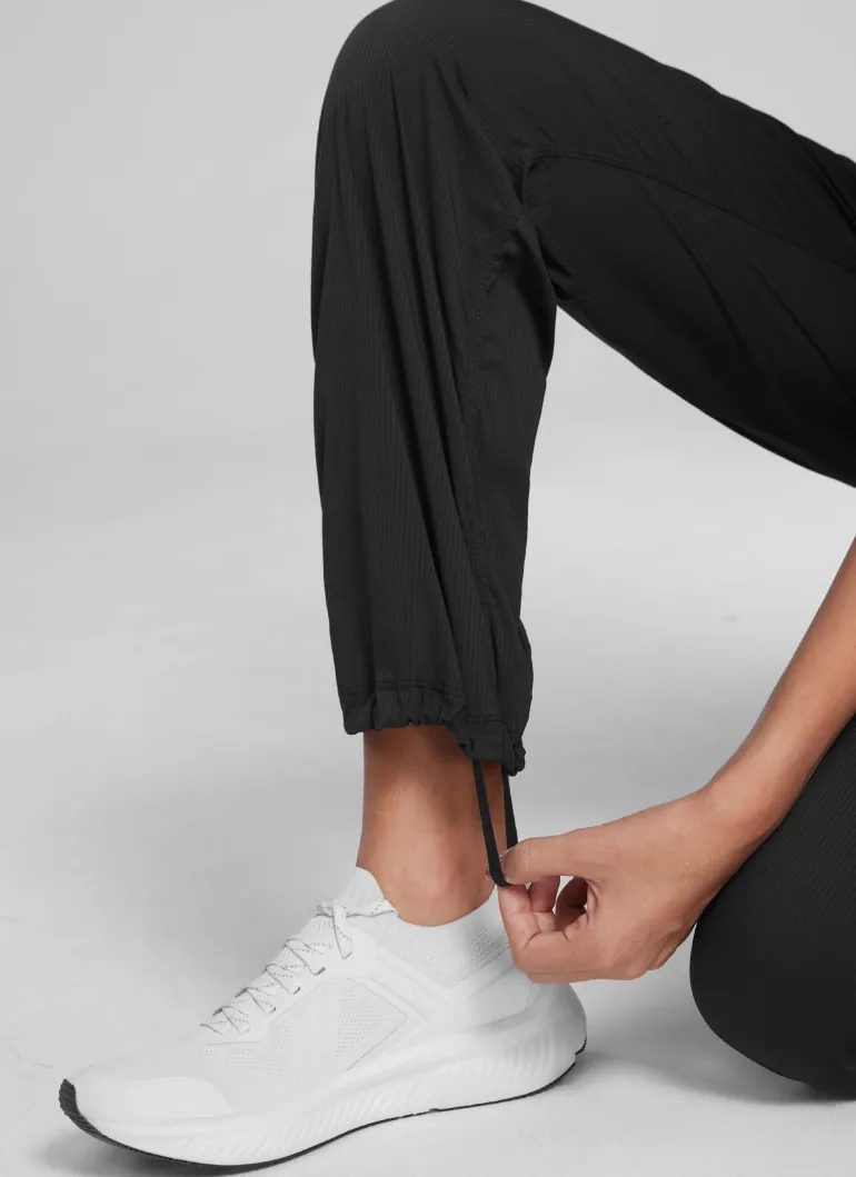 Lightweight Straight Leg Workout Pocket Pant 28"