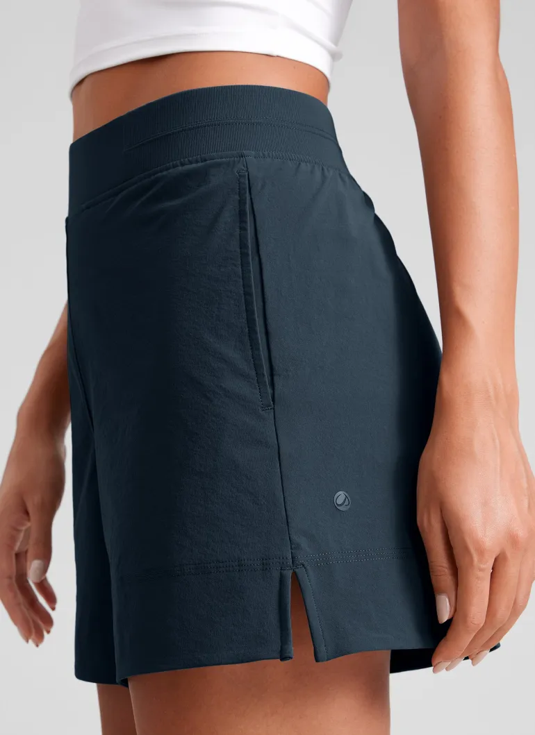 Linerless High Rise V Slit Pocket Shorts 4"