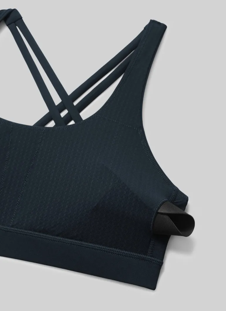 Nakedfeel Criss Cross Back Sports Bra