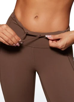 Nakedfeel Pocket Yoga Shorts 10''
