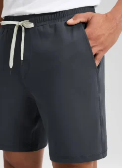 Performance Shorts 7