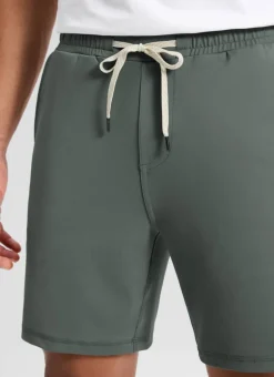 Performance Shorts 7