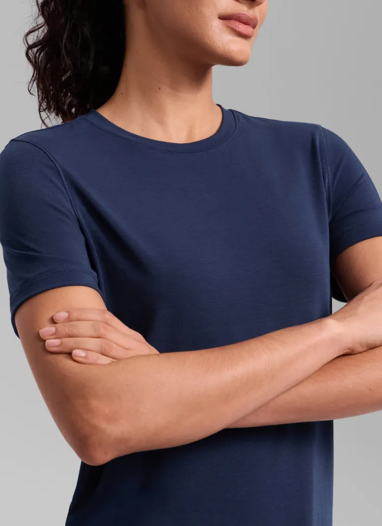 Quick Dry Crewneck Hip Length Short Sleeve