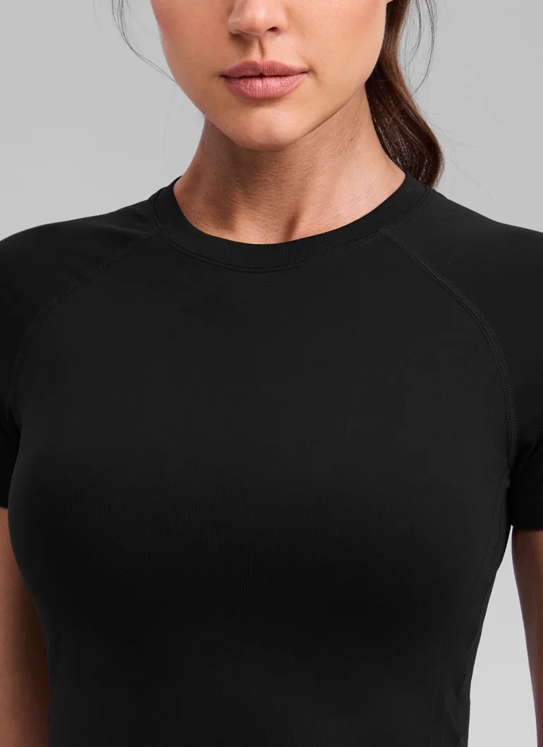 Seamless Crew Neck Cropped Short Sleeve