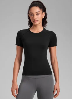 Seamless Waist Length Crewneck Short Sleeve