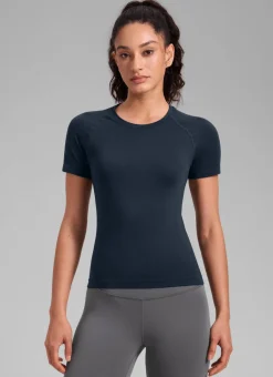 Seamless Waist Length Crewneck Short Sleeve