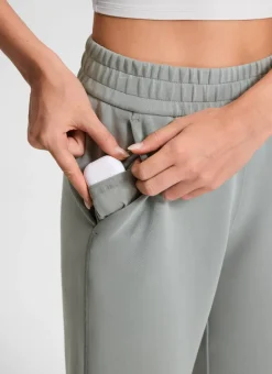 SoftAura Modal High Rise Pocket Sweatpant 24