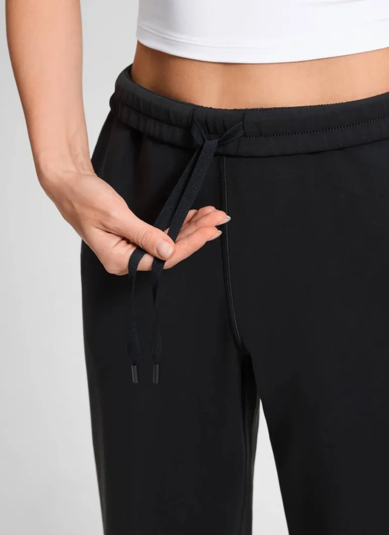 SoftAura Modal High Rise Pocket Sweatpant 24"