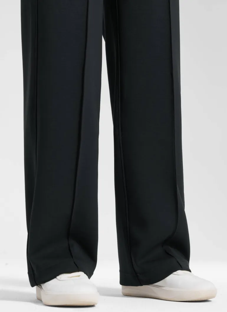 SoftAura Pintuck Straight Leg Sweatpant 30"