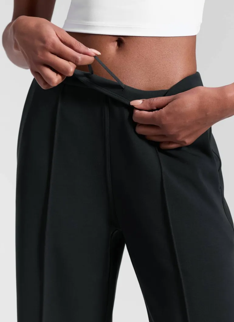 SoftAura Pintuck Straight Leg Sweatpant 30"