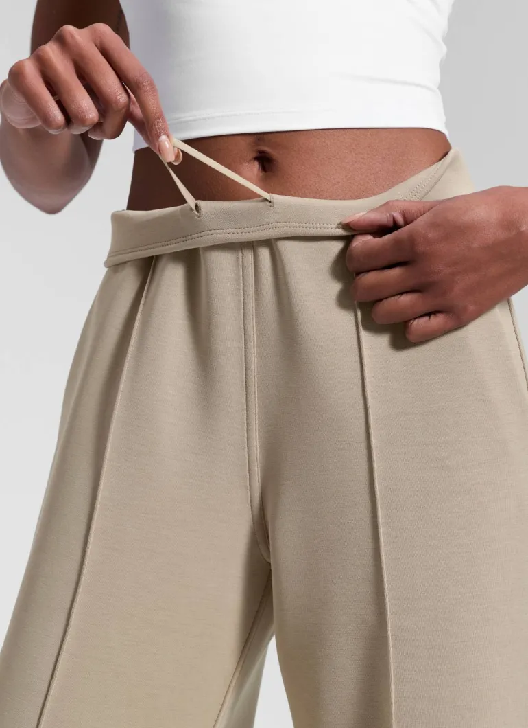 SoftAura Pintuck Straight Leg Sweatpant 30"