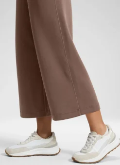 SoftAura Wide Leg Cropped Sweatpant 25"