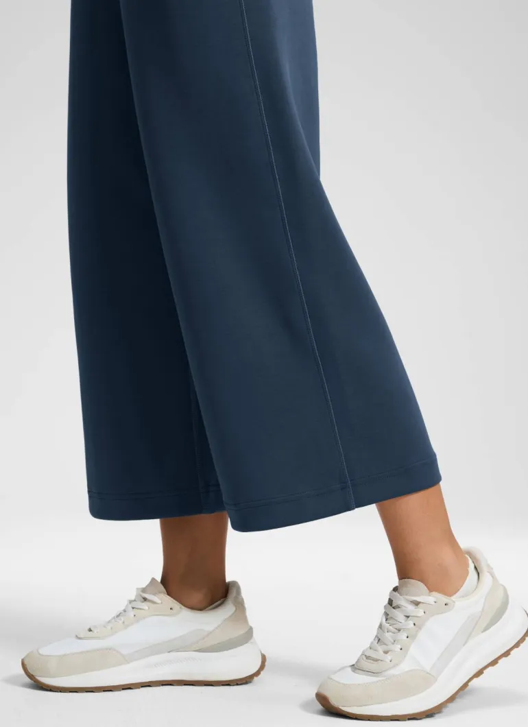 SoftAura Wide Leg Cropped Sweatpant 25"