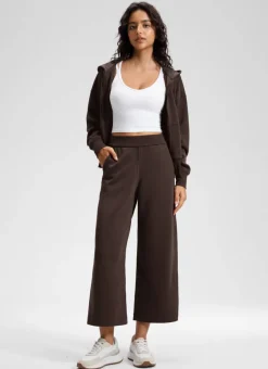 SoftAura Wide Leg Cropped Sweatpant 25