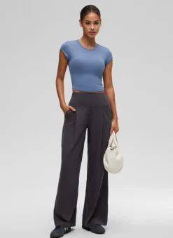 Softembrace Cropped Cap Sleeve Top
