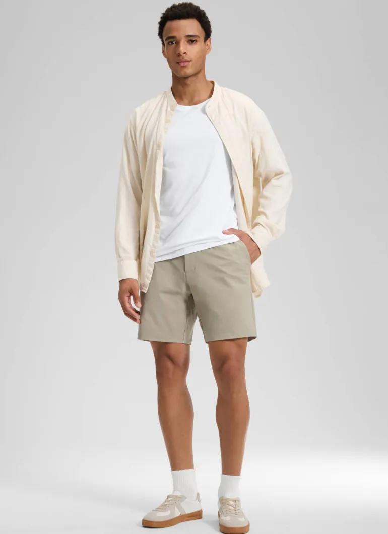 Stretch Cotton Pocket Chino Shorts 7"