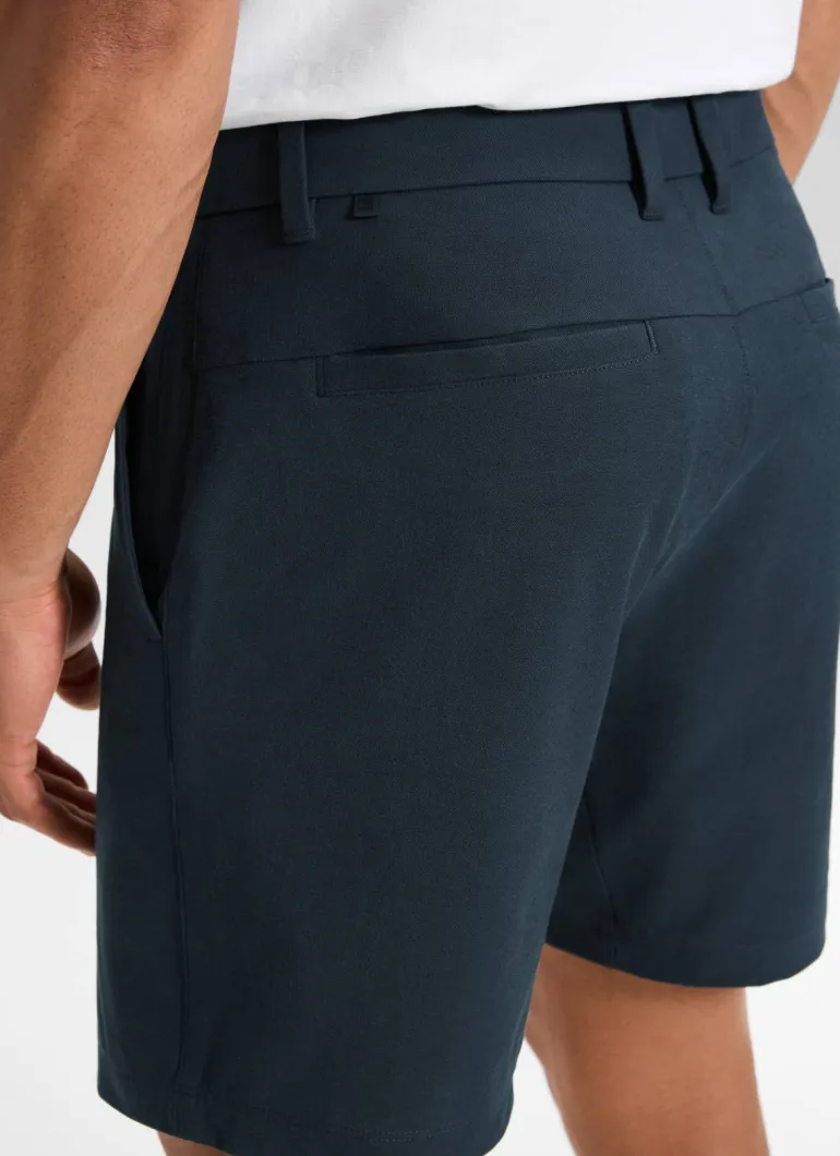 Stretch Cotton Pocket Chino Shorts 7"